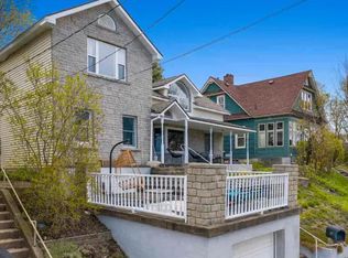 911 Howard St, Petoskey, MI 49770