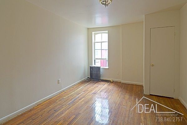 2nd image of 36 Joralemon St