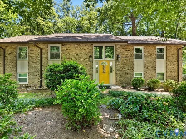 9024 Anbern Dr, North Chesterfield, VA 23235