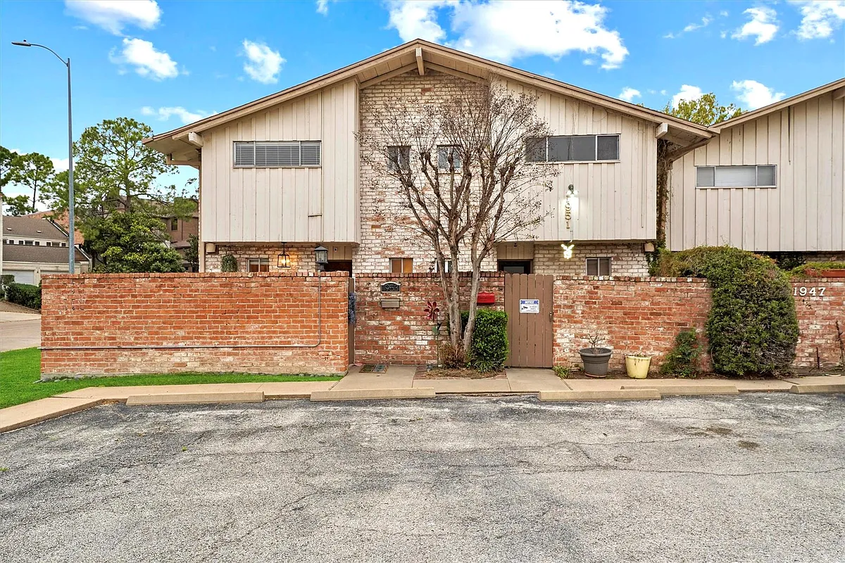 Building Photo - 1953 Stoney Brook Dr #1953