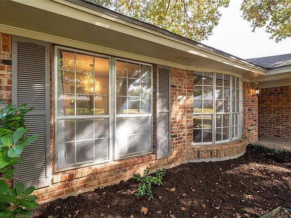 5th image of 1721 Live Oak Valley Cir