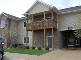 2000 Meadow Ct UNIT 107, Des Moines, IA 50320