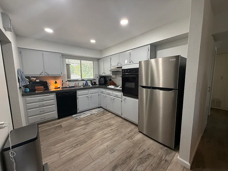 25780 Middlebury Way — Photo 7