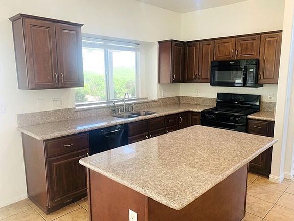 4th image of 1877 Mesquite Canyon Dr