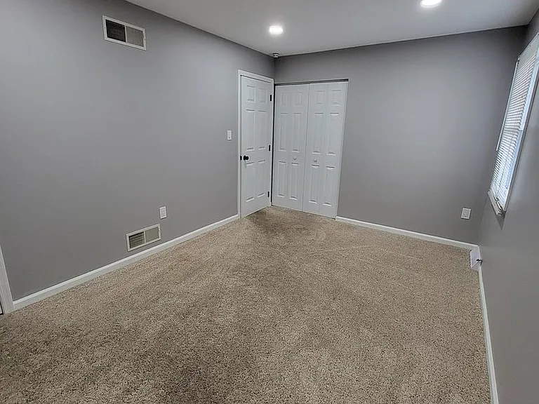 446 Crosswinds Dr — Photo 14