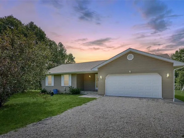 852 Highway Y, Winfield, MO 63389