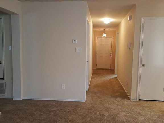 4th image of 304 Antelope Trl