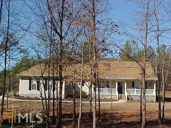 26 Tuxedo Dr, Commerce, GA 30530