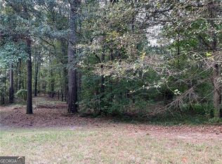 4085 Hogans Mill Ln, Loganville, GA 30052