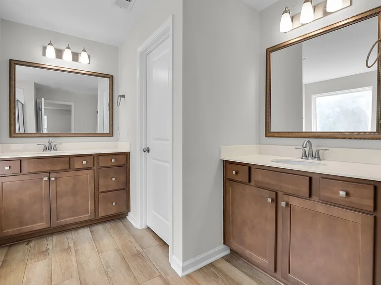 2980 Kingswood Dr — Photo 29