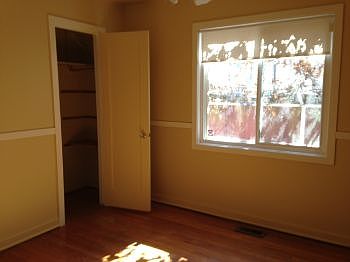 4th image of 1442 Wilshire Ave