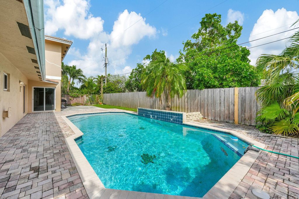 1300 NE 26th Avenue NE, Pompano Beach