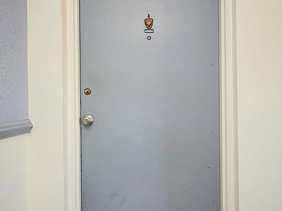 4th image of 6614 Potomac Ave APT C2