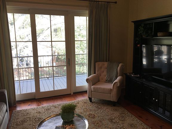 5th image of 1200 Jefferson Ave #303