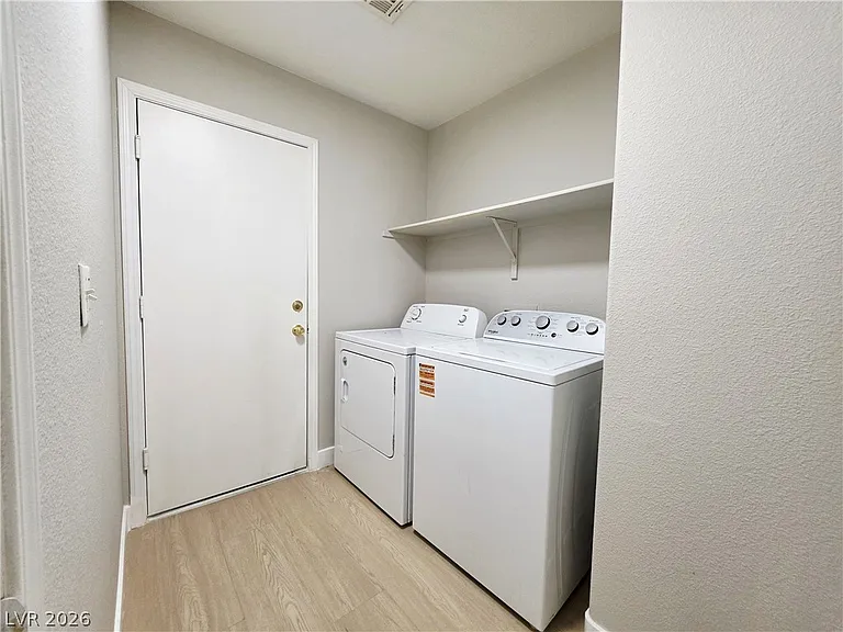 5929 Forest Creek Rd — Photo 20