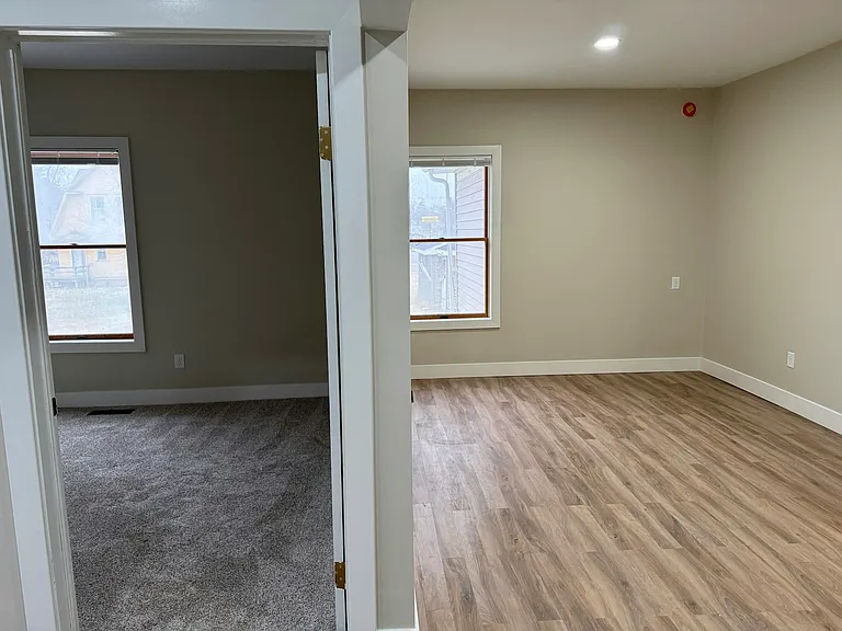 210 S Eaton St #4 — Photo 3