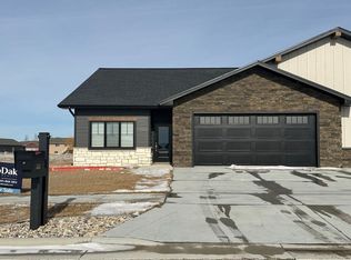 3333 10th Ave NW, Watertown, SD 57201