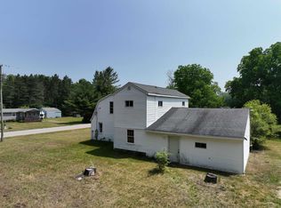 5891 Murphy Lake Rd, Millington, MI 48746