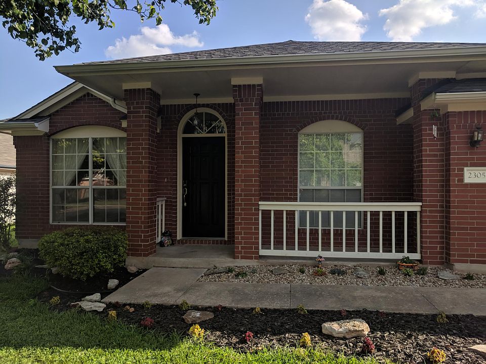 1st image of 2305 Emmett Pkwy