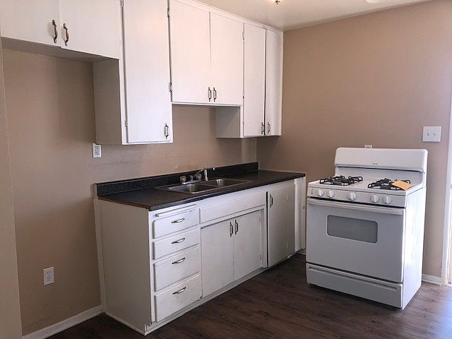 1st image of 3114 E Avenue H8