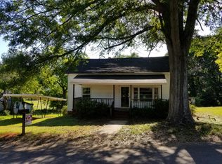 115 North St, Central, SC 29630