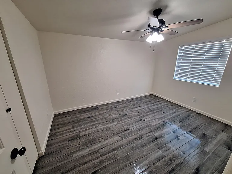2 bedroom, 1 bath apartment in Apache Junction! — Photo 7