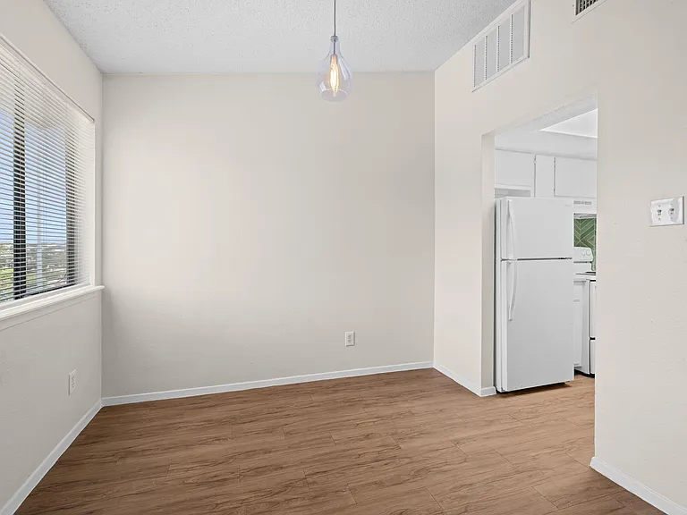 9079 Jollyville Rd #203 — Photo 27