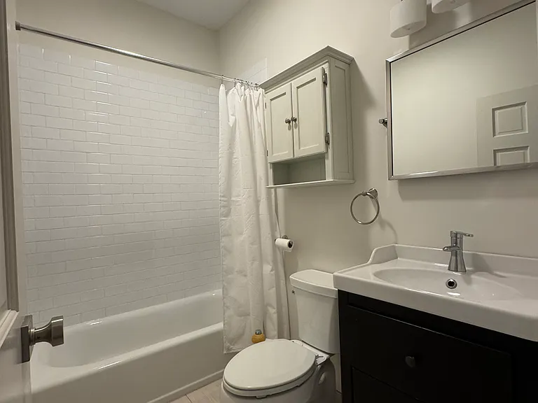 118 Union Park St #4 — Photo 8
