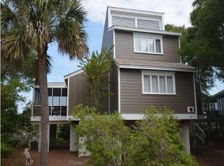 28 Marsh Island Ln, Isle Of Palms, SC 29451