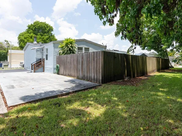 35250 SW 177th Ct Unit 82, Homestead, FL 33034