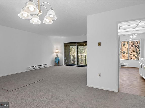 3rd image of 15300 Pine Orchard Dr #85-2H