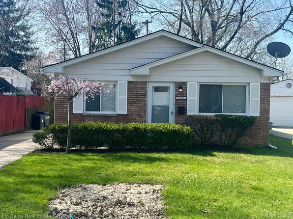 20350 E Eight Mile Rd, Harper Woods, MI 48225