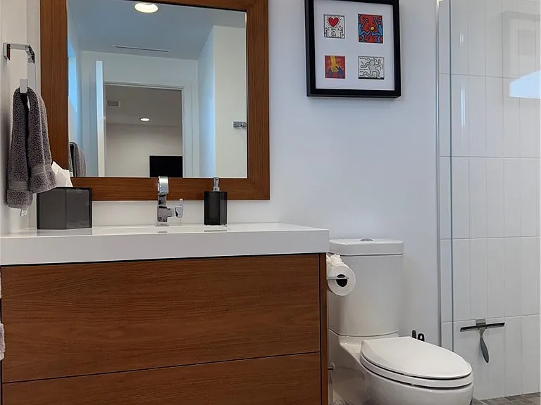 116 W Channel Islands Blvd — Photo 35