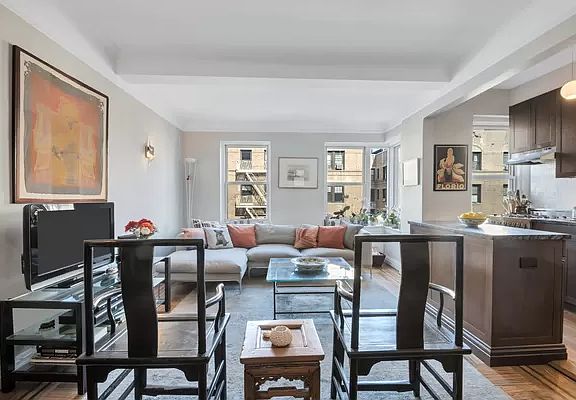 2nd image of 250 Cabrini Blvd APT 6B