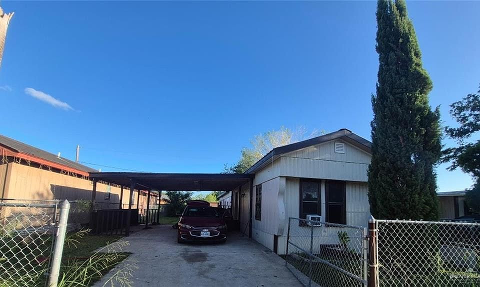 1st image of 805 E 27th St