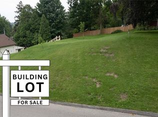 49 Queen St, Brant, ON N3L1C2