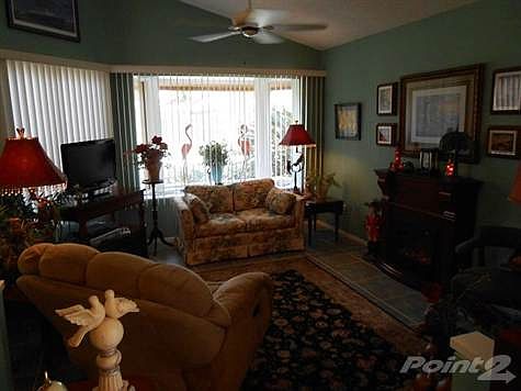 Walden Place 004
