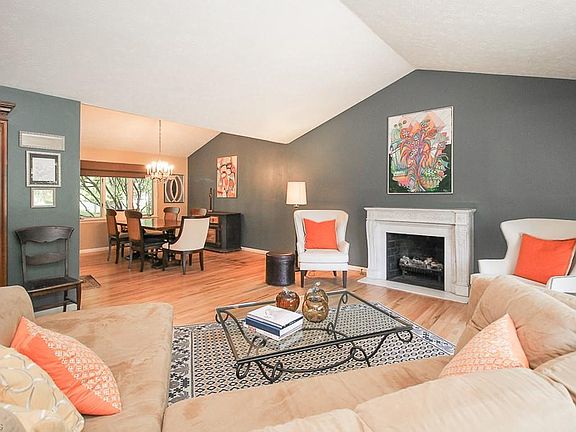 3rd image of 1664 Beethoven Dr