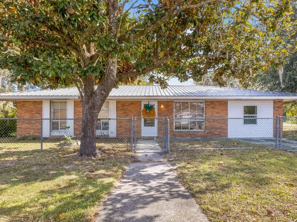 693 NE Colorado Ter, Lake City, FL 32055