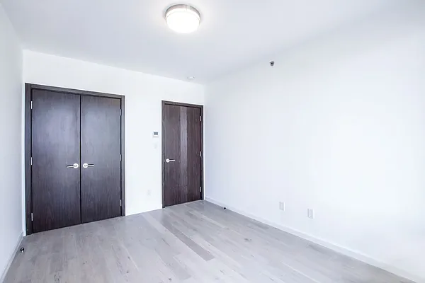 Sold by High Class Realty SB LLC | media 27