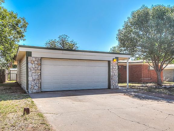 3rd image of 6 Clare Dr