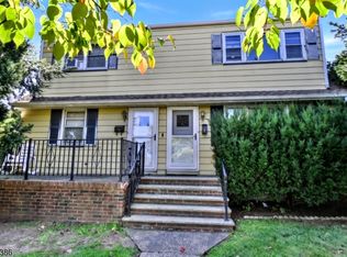 27 Hillcrest Ave, Lodi Boro, NJ 07644