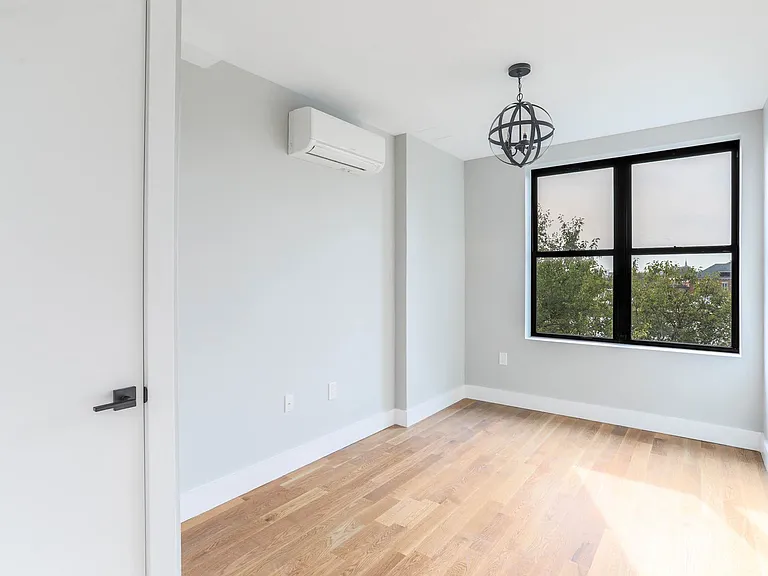 970 Gates Ave #4A — Photo 7