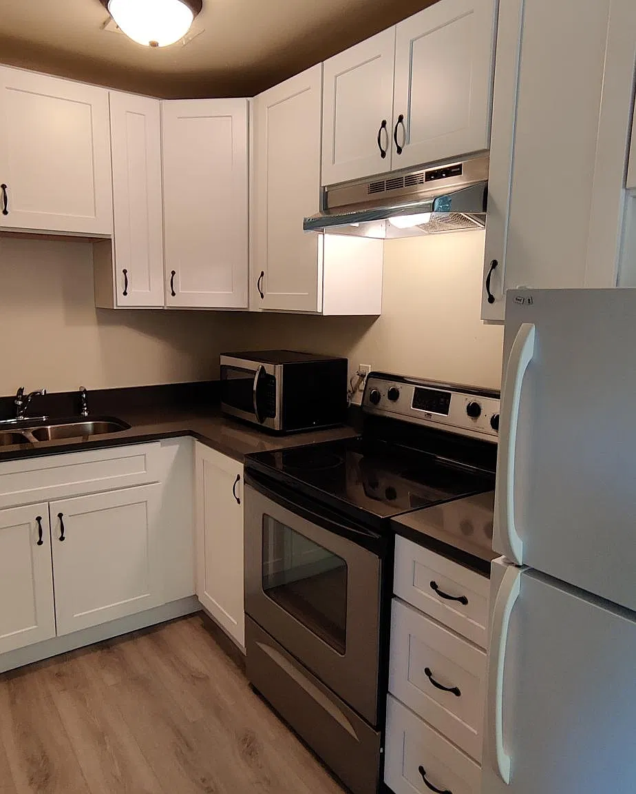 1 bed, 700 sqft, $1,095 — Photo 1
