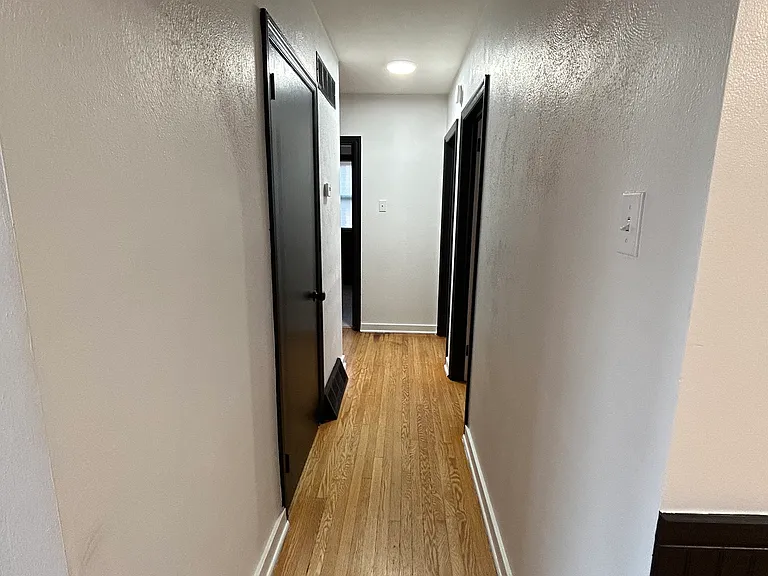 307 Maywood Rd — Photo 6