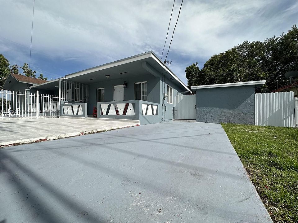 2nd image of 2400 NW 9th St #3