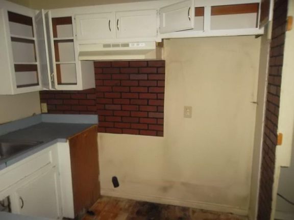 4th image of 127 Shady Shores Dr