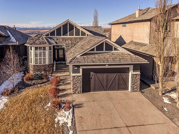 3rd image of 216 Gleneagles Estates Ln