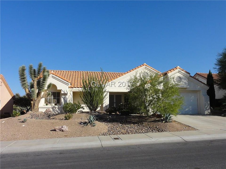 1st image of 2728 Youngdale Dr