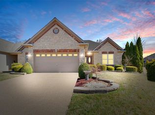 34 Orchid Ct, O'Fallon, MO 63366